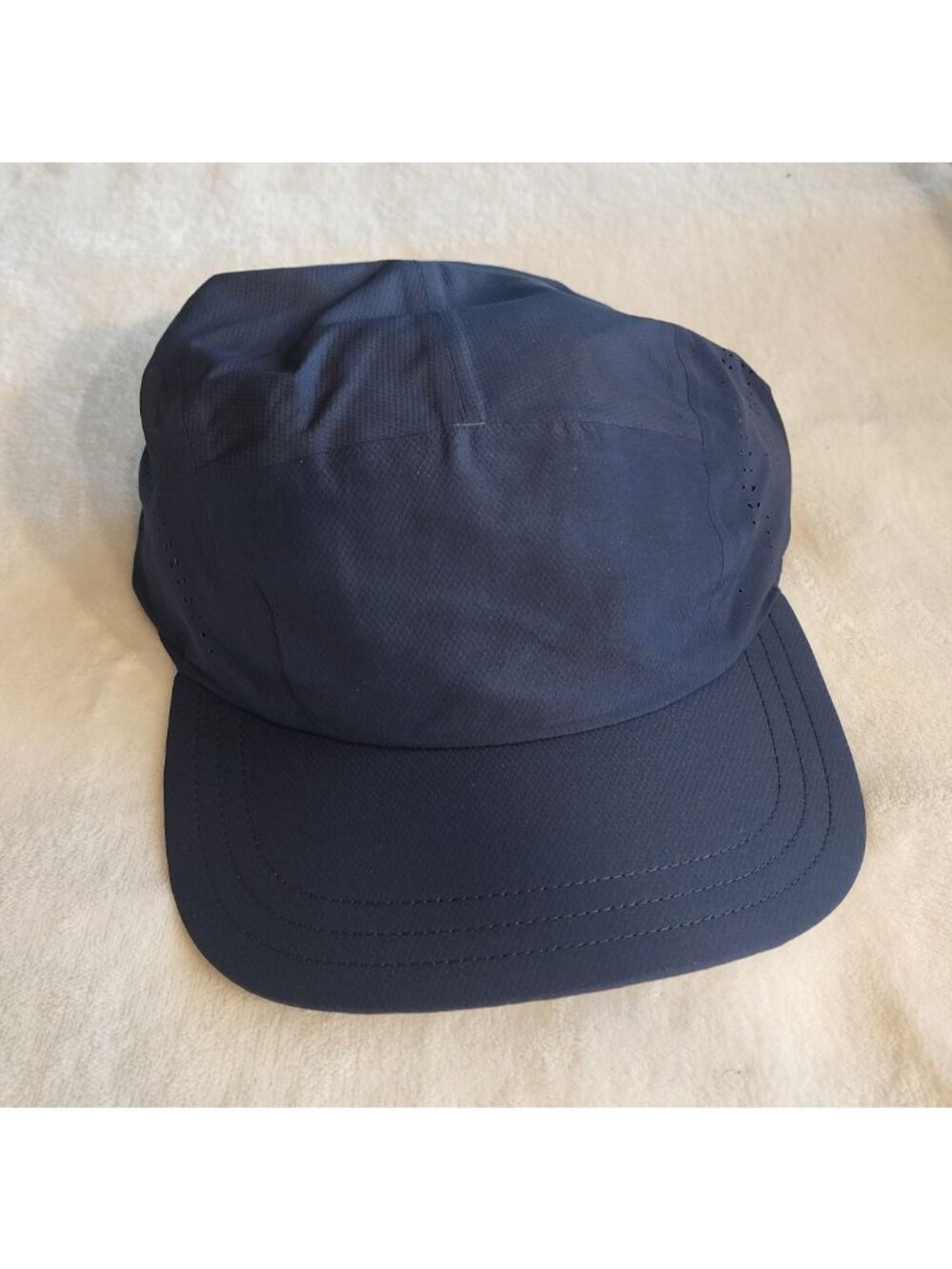 Athleta Ultra Light Run Cap 3.0 Navy Blue - Picture 4 of 5